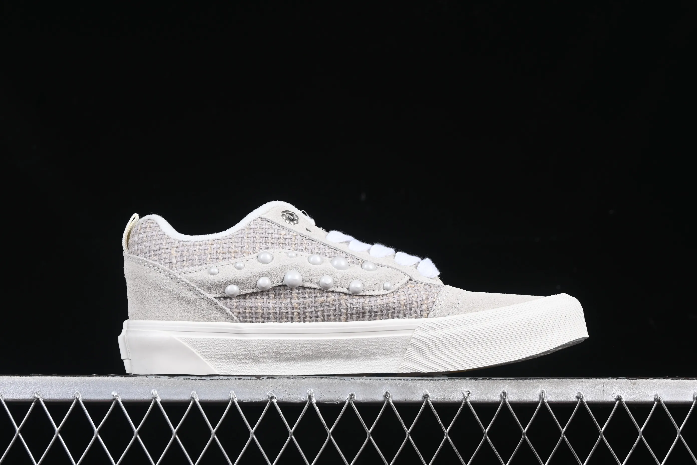 All categories Vans Vans series Vans Low Vans low-top Vans Knu Skool pearl white gray low-top casual sneakers VN0007QDBGE